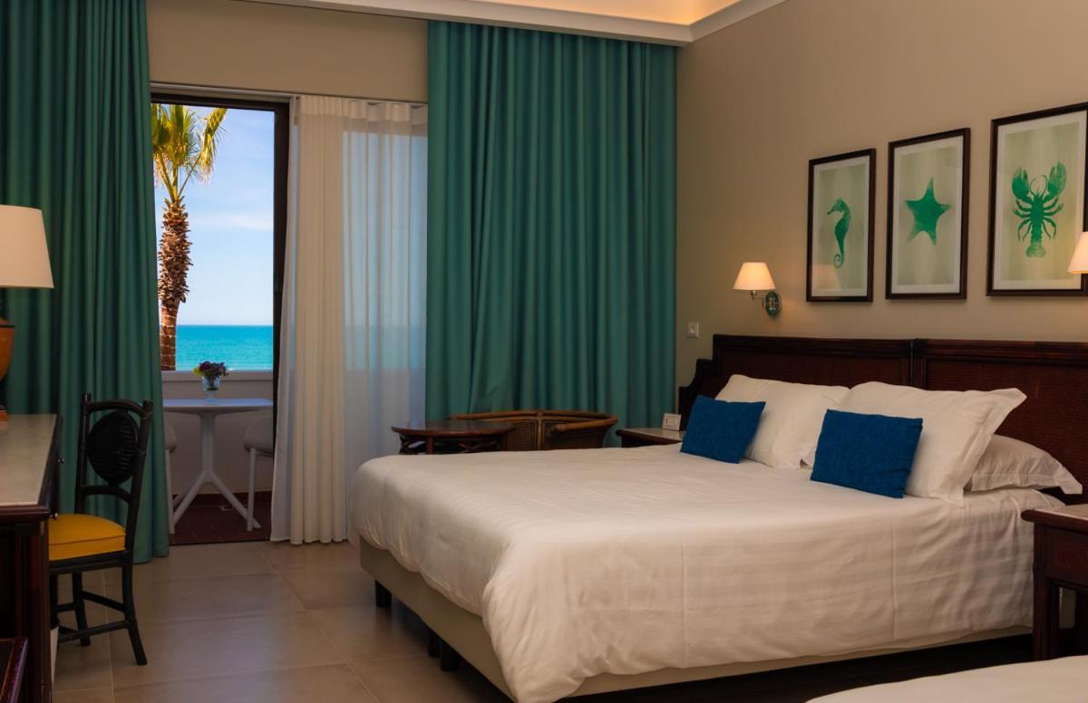 Hotel Schuhmann Πέστουμ Εξωτερικό φωτογραφία