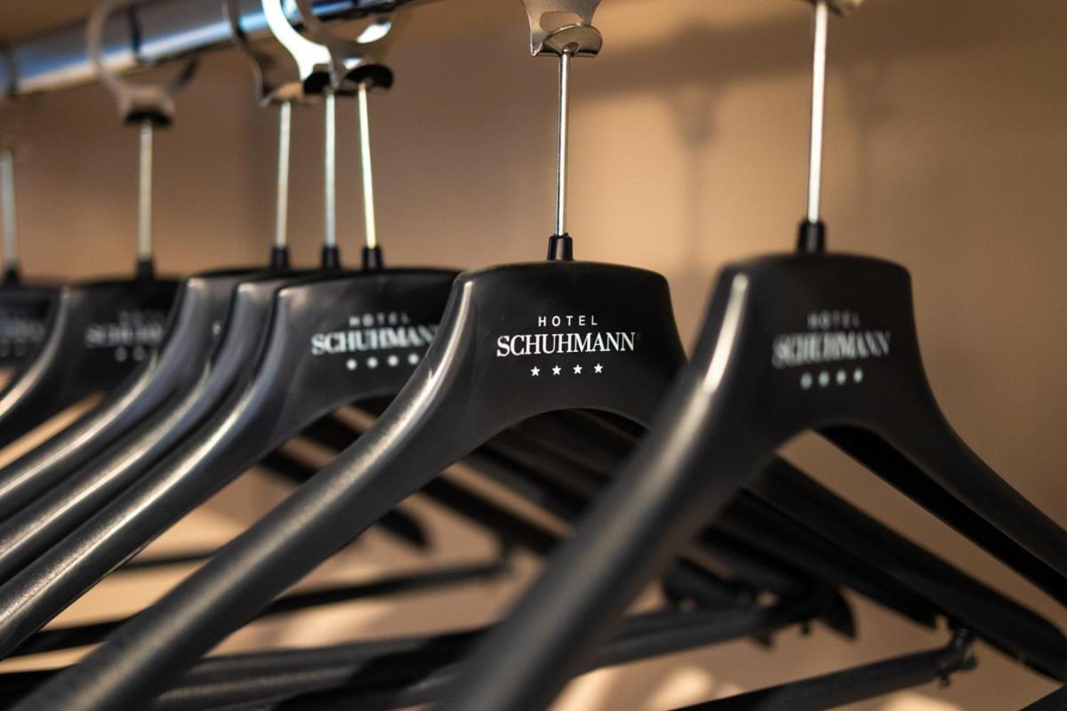 Hotel Schuhmann Πέστουμ Εξωτερικό φωτογραφία